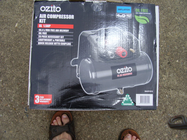 ozito oiless air compressor & ryobi digital tyre  inflator