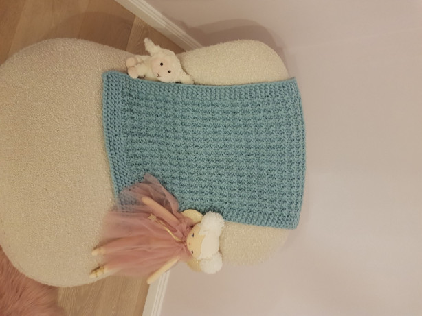 New Handmade knitted baby blanket 